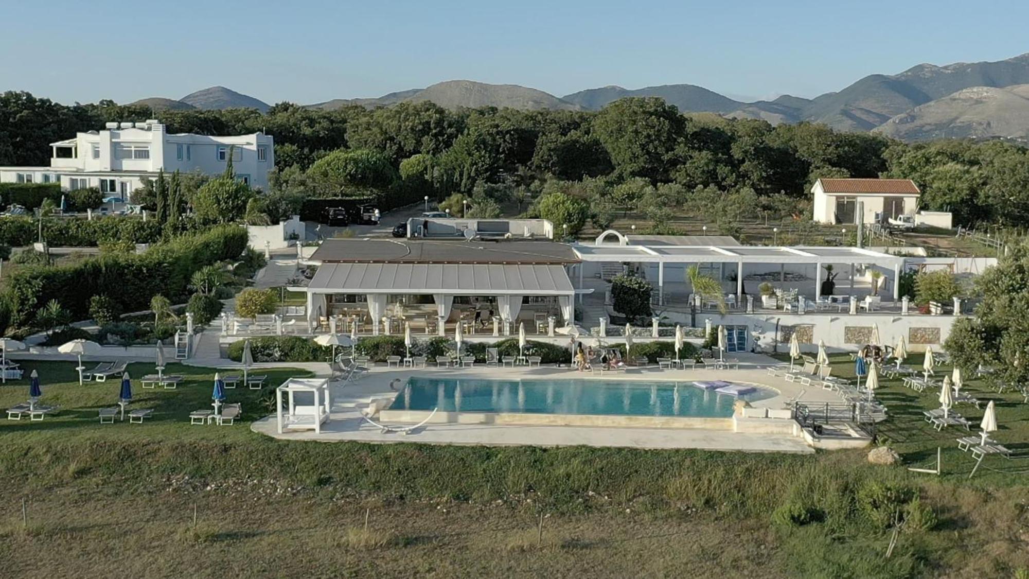 Casamediterranea Hotel *